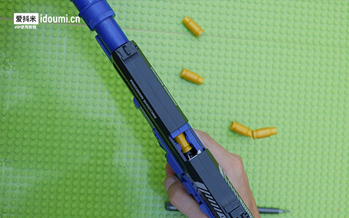 USP抛壳玩具枪使用视频